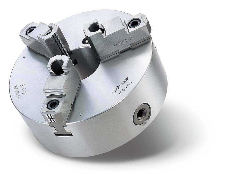 スクロールチャック本体